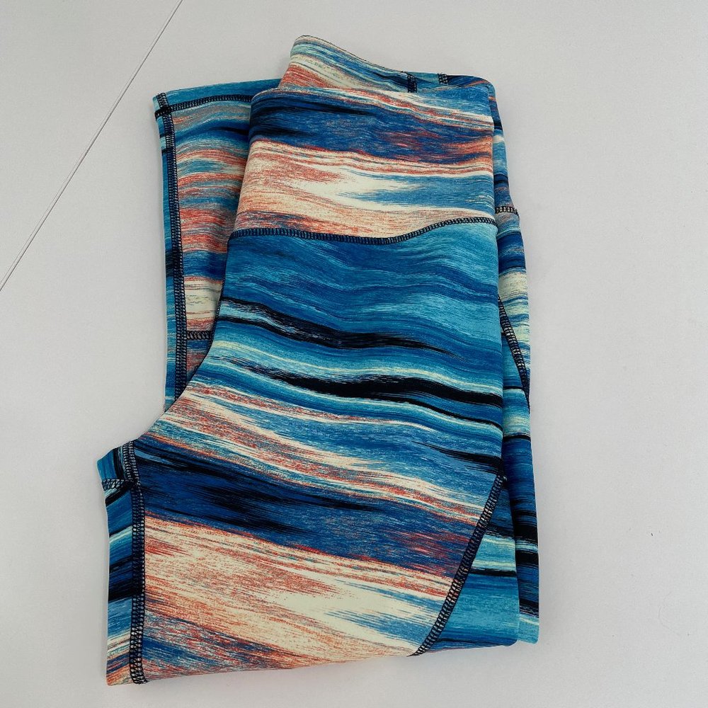 C&C of California Beach Summer Capri Athletic Leggings